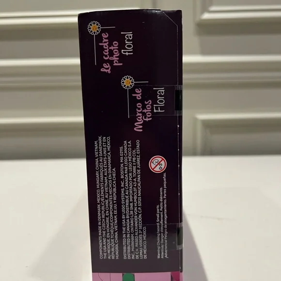 NIB Lego Botanicals Floral Picture Frame GWP - Picture 5 of 9